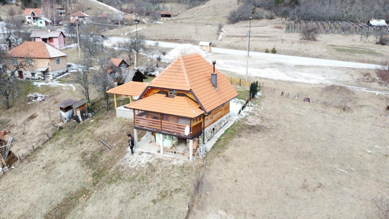 Kuca Karajic Villa Kremna Exterior photo